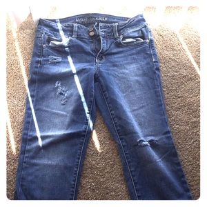 jeans . distressed .